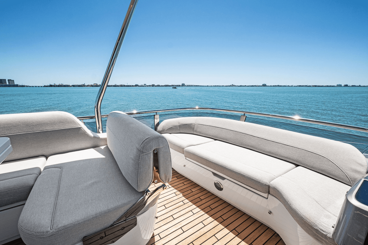 2025 Galeon 560 FLY Image Thumbnail #93