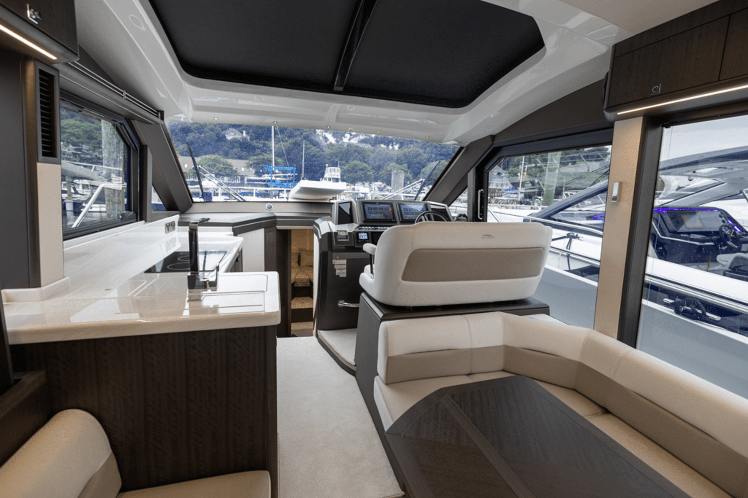 2024 Galeon 410 HTC Image Thumbnail #17