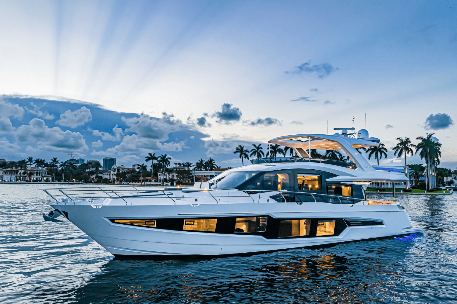 2024 Galeon
                                                             680 FLY Image Thumbnail #9