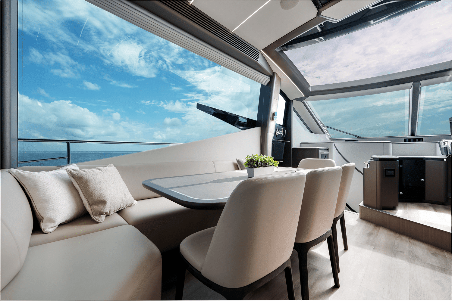 2024 Galeon 800 FLY Image Thumbnail #17