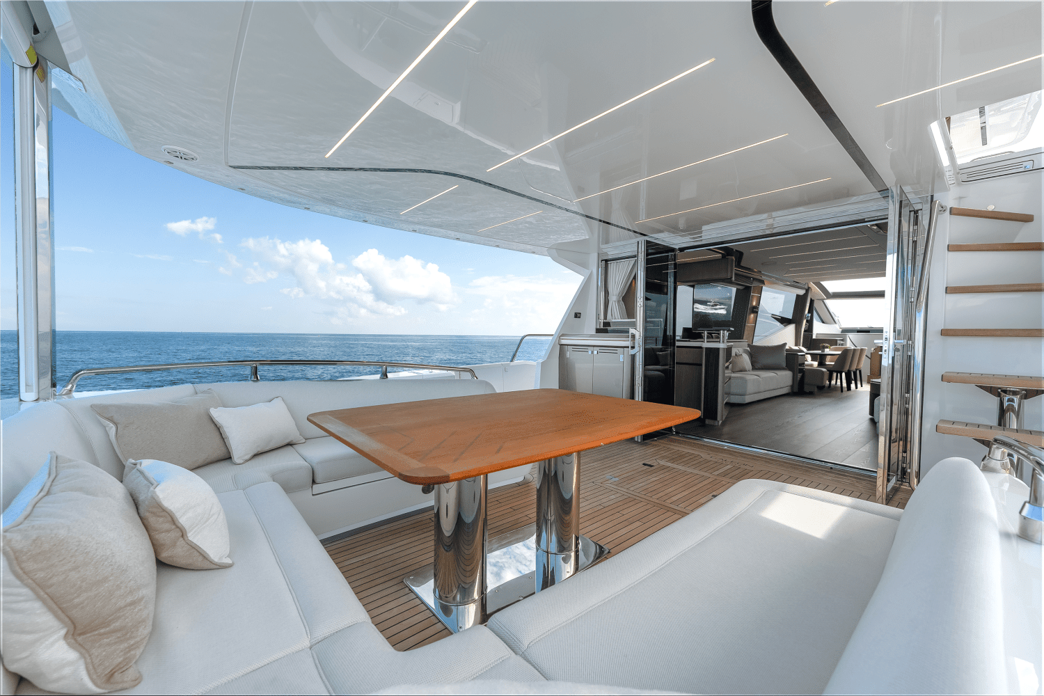 2024 Galeon 800 FLY Image Thumbnail #5