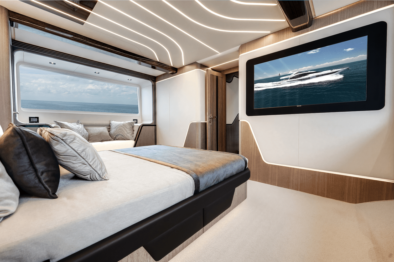 2024 Galeon 800 FLY Image Thumbnail #35