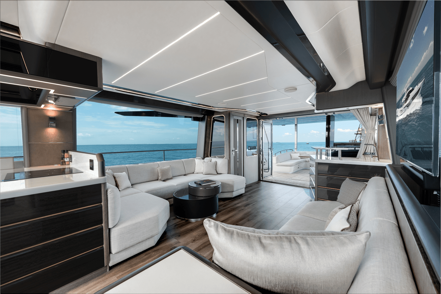 2024 Galeon 800 FLY Image Thumbnail #27