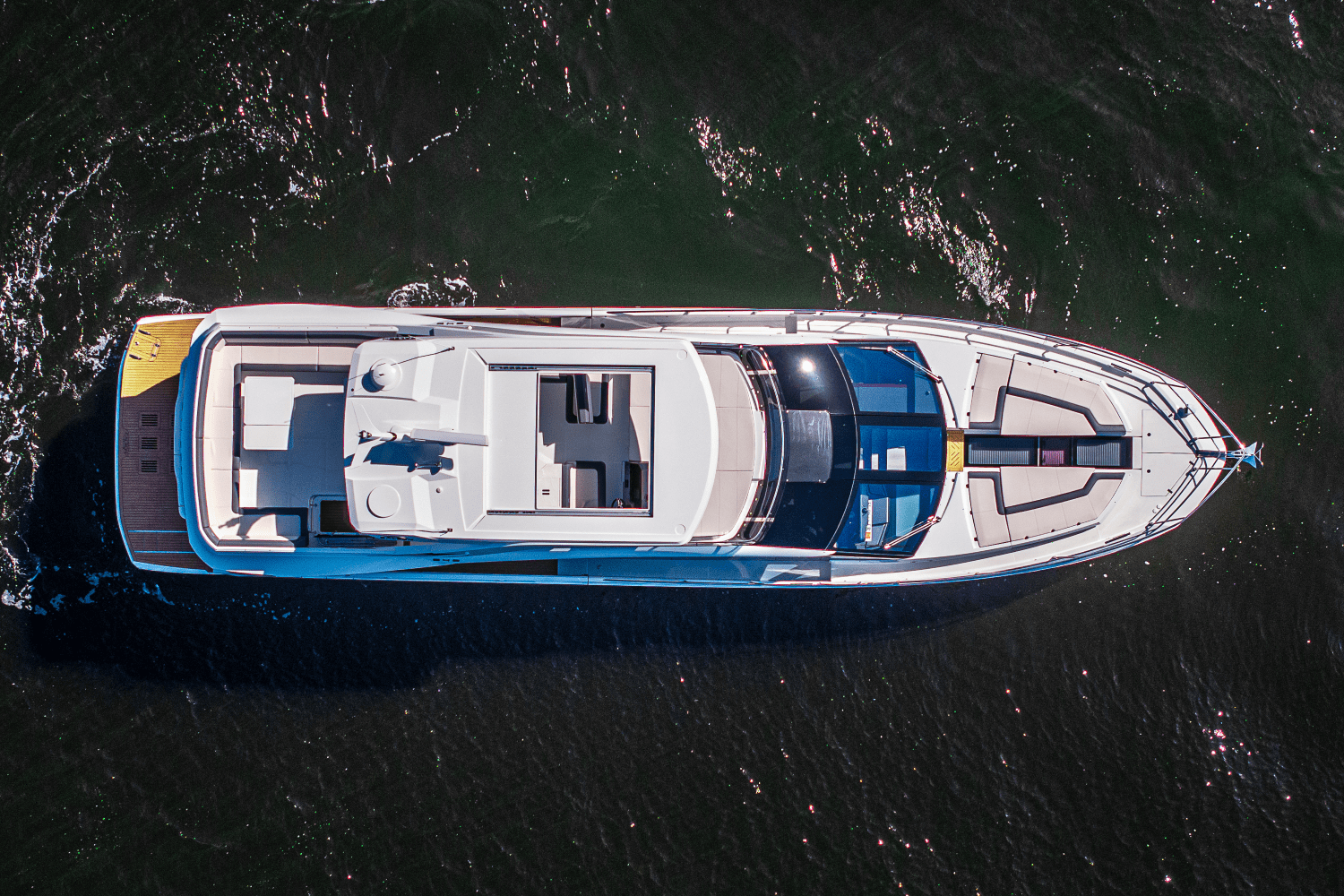 2026 Galeon 640 FLY Image Thumbnail #3