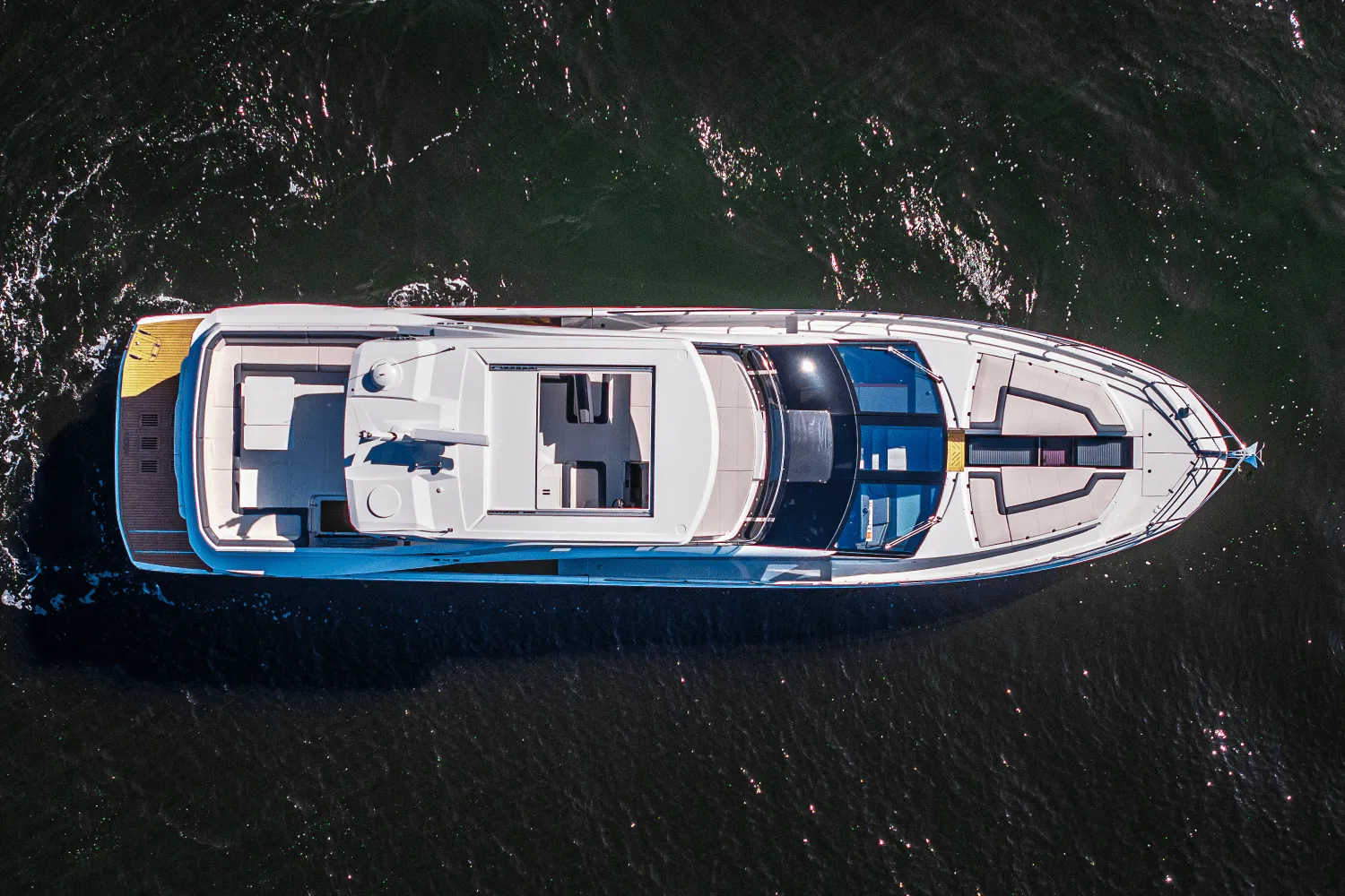 2026 Galeon 640 FLY Image Thumbnail #3