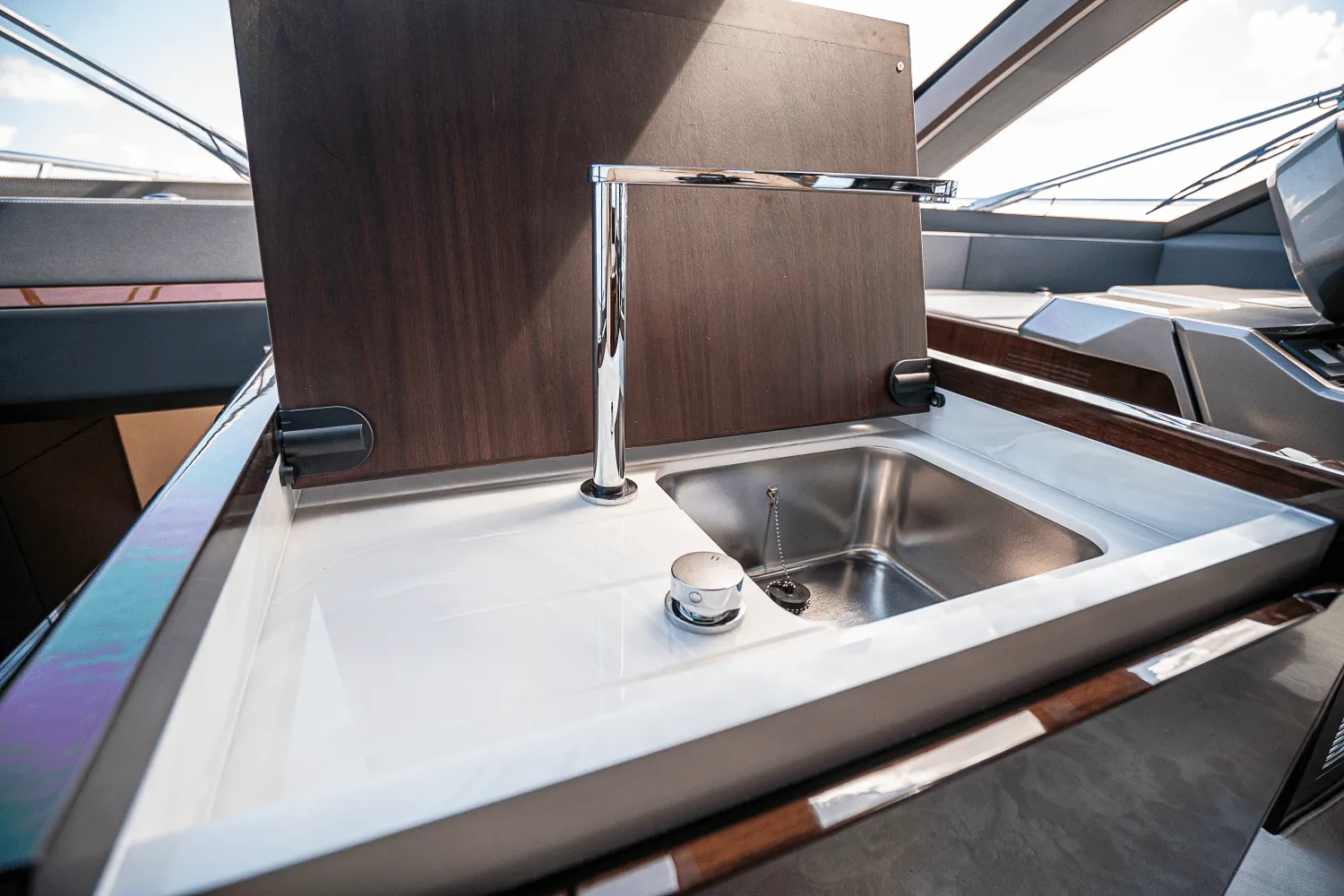 2026 Galeon 640 FLY Image Thumbnail #31