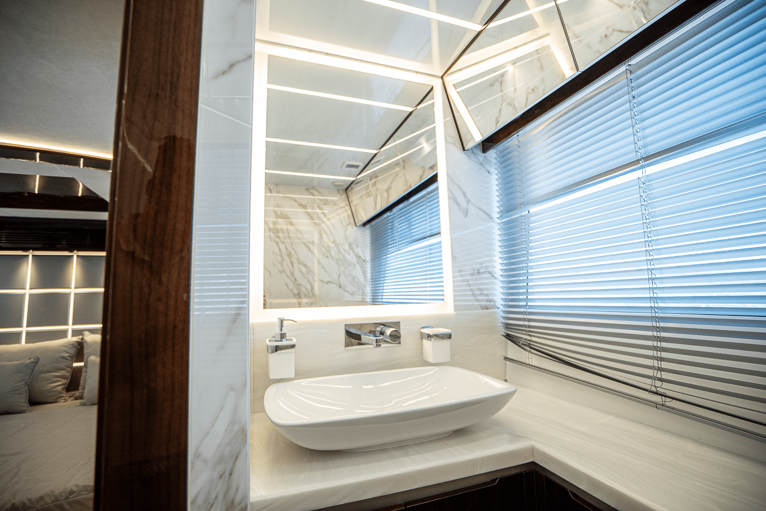 2026 Galeon 640 FLY Image Thumbnail #66