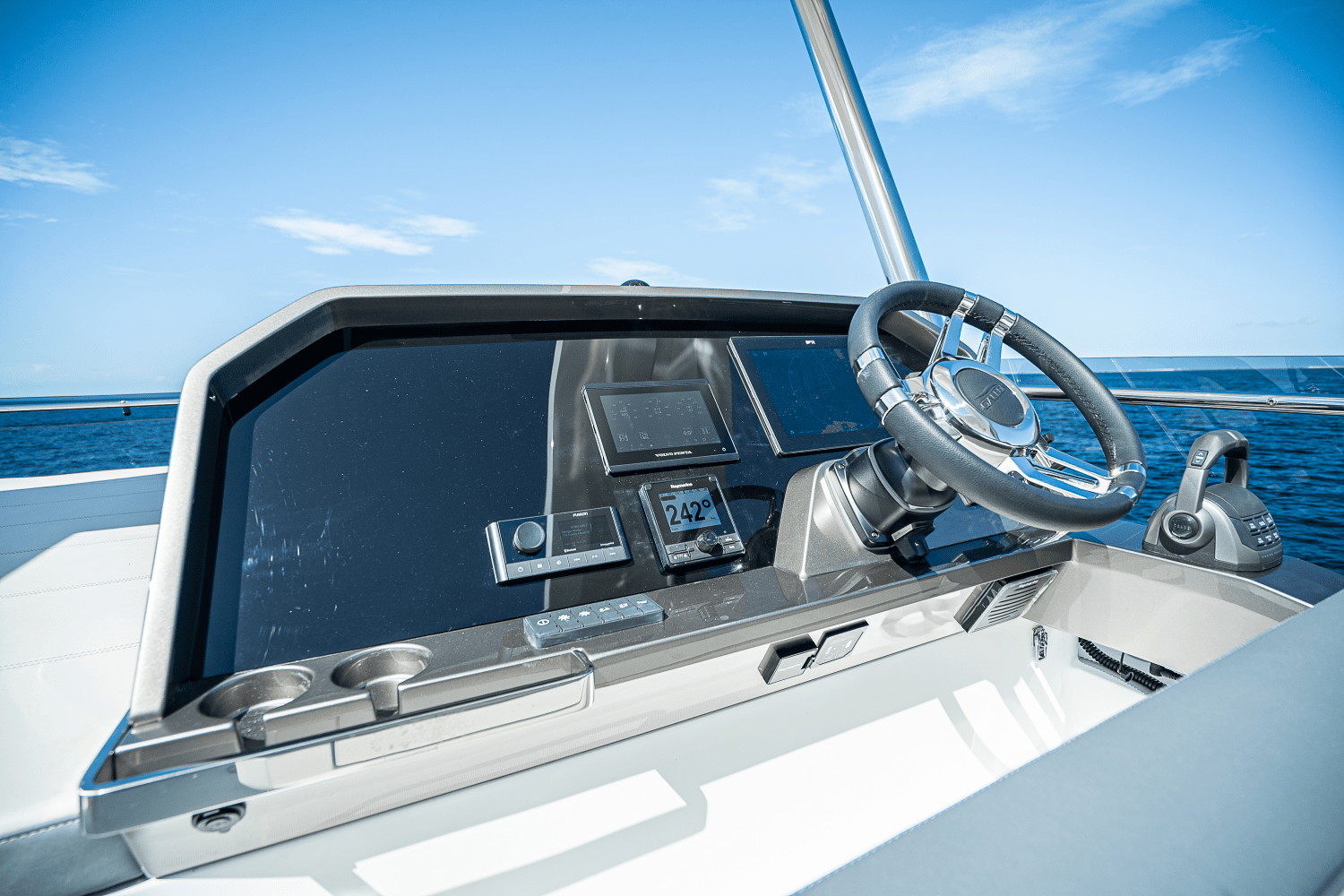 2026 Galeon 640 FLY Image Thumbnail #48