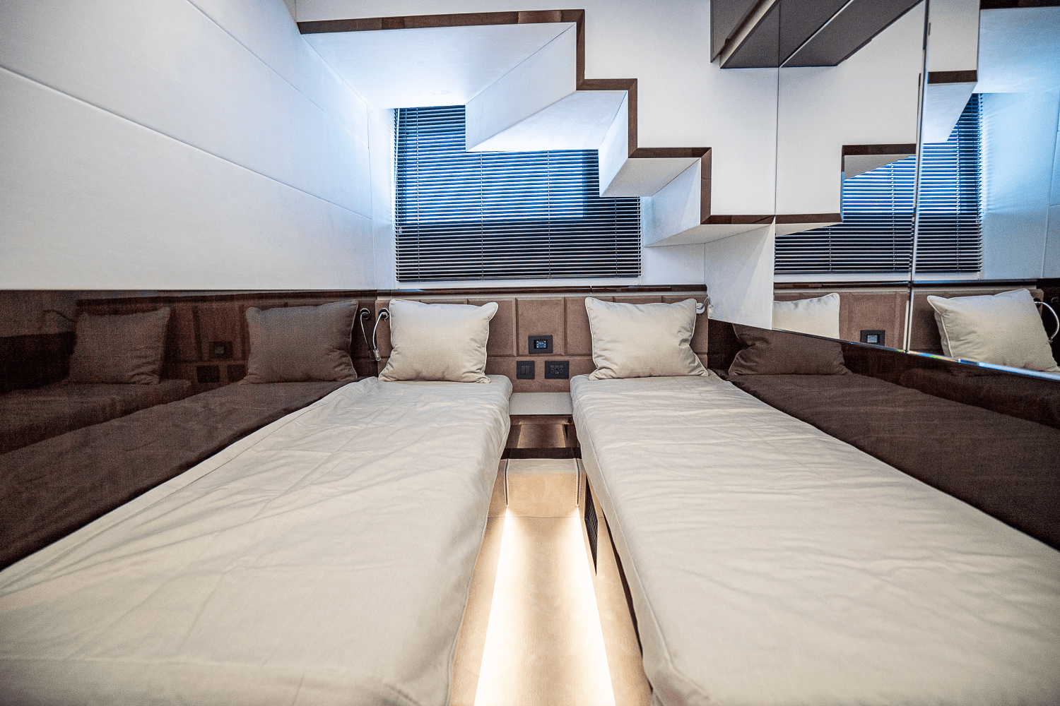 2026 Galeon 640 FLY Image Thumbnail #70