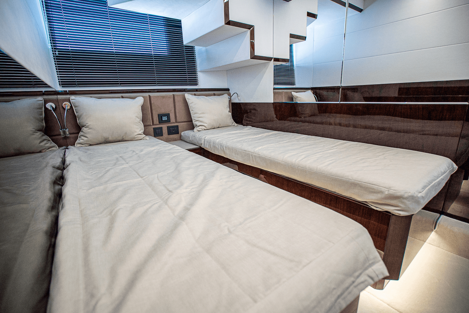 2026 Galeon 640 FLY Image Thumbnail #71