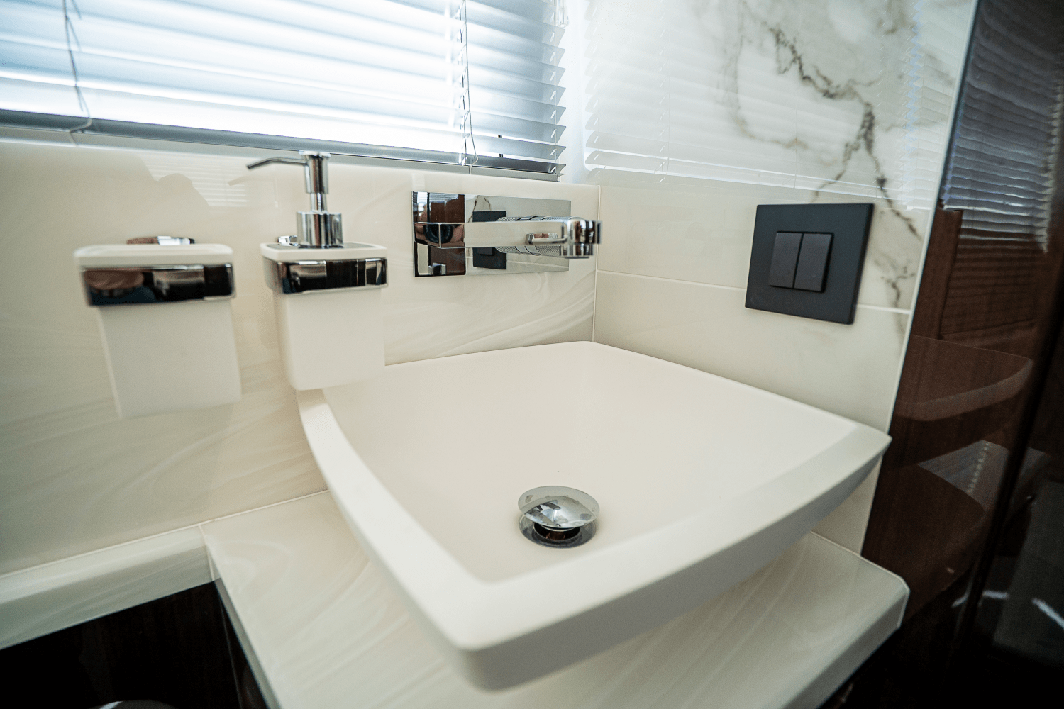 2026 Galeon 640 FLY Image Thumbnail #76