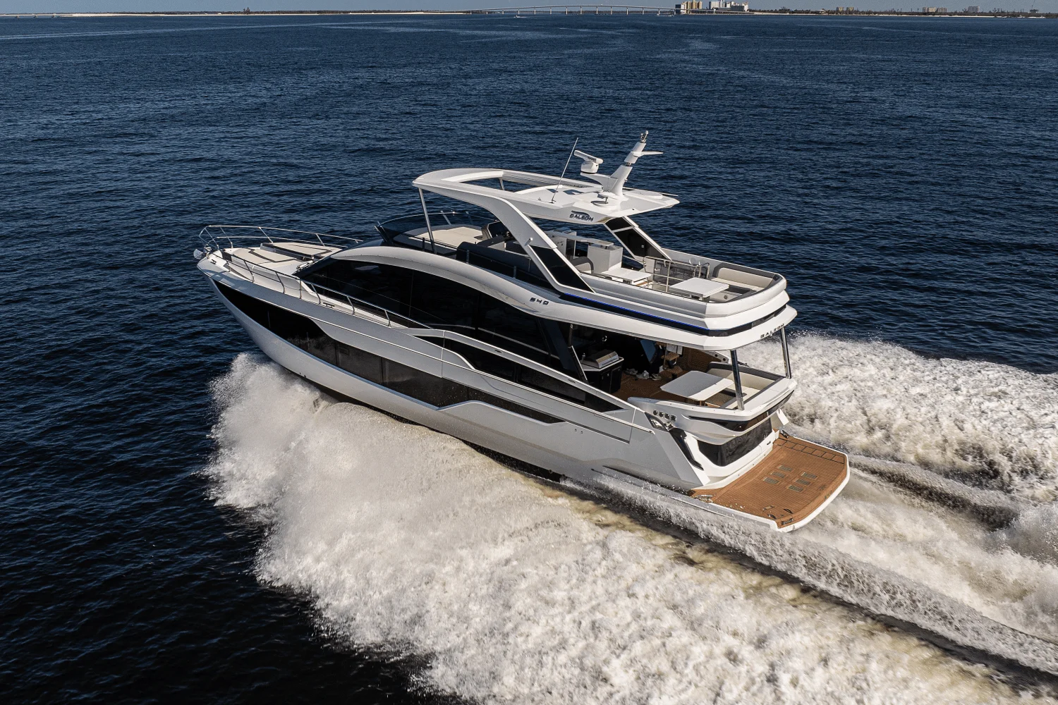 2026 Galeon 640 FLY Image Thumbnail #1