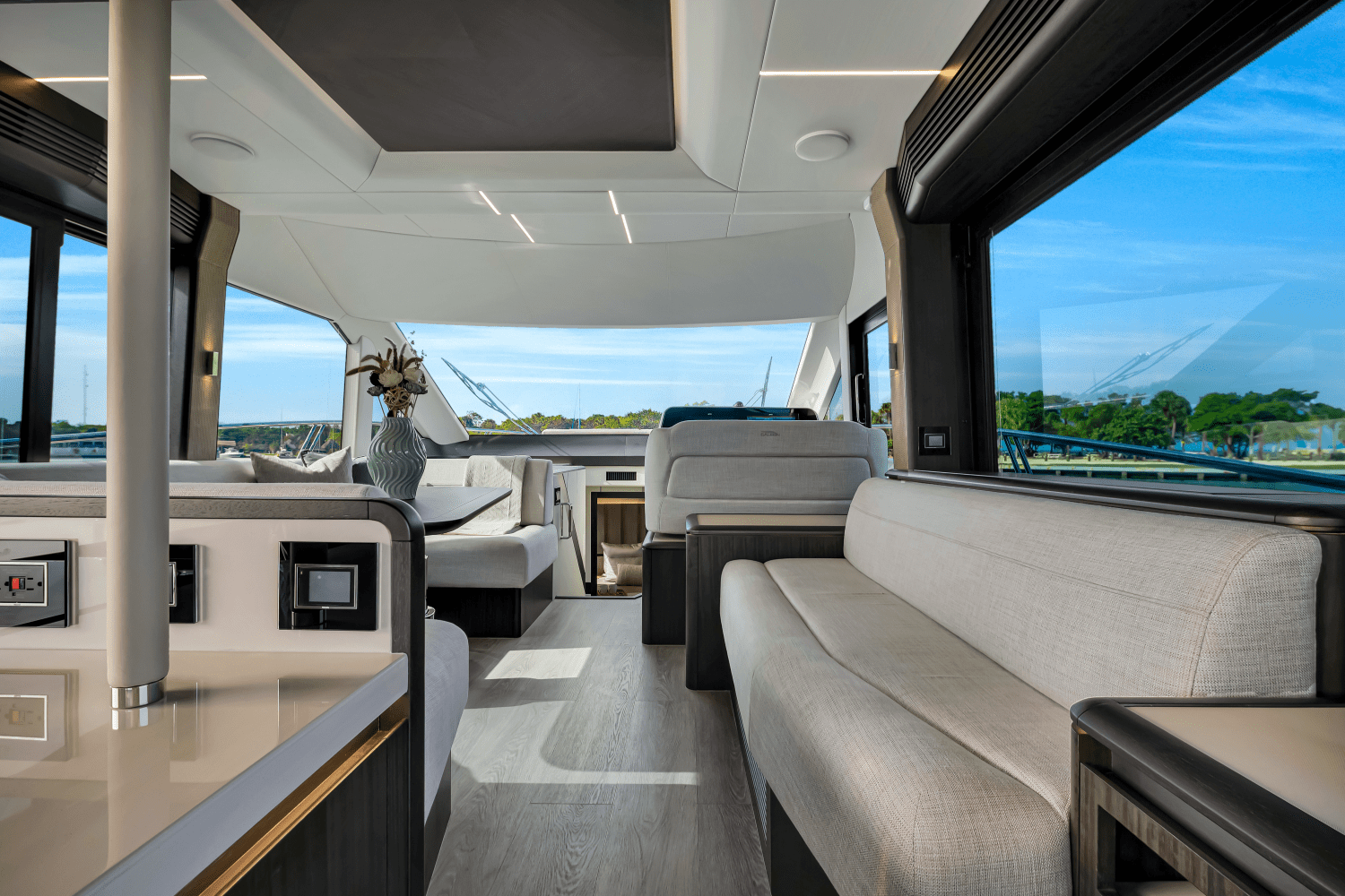 2025 Galeon 560 FLY Image Thumbnail #48