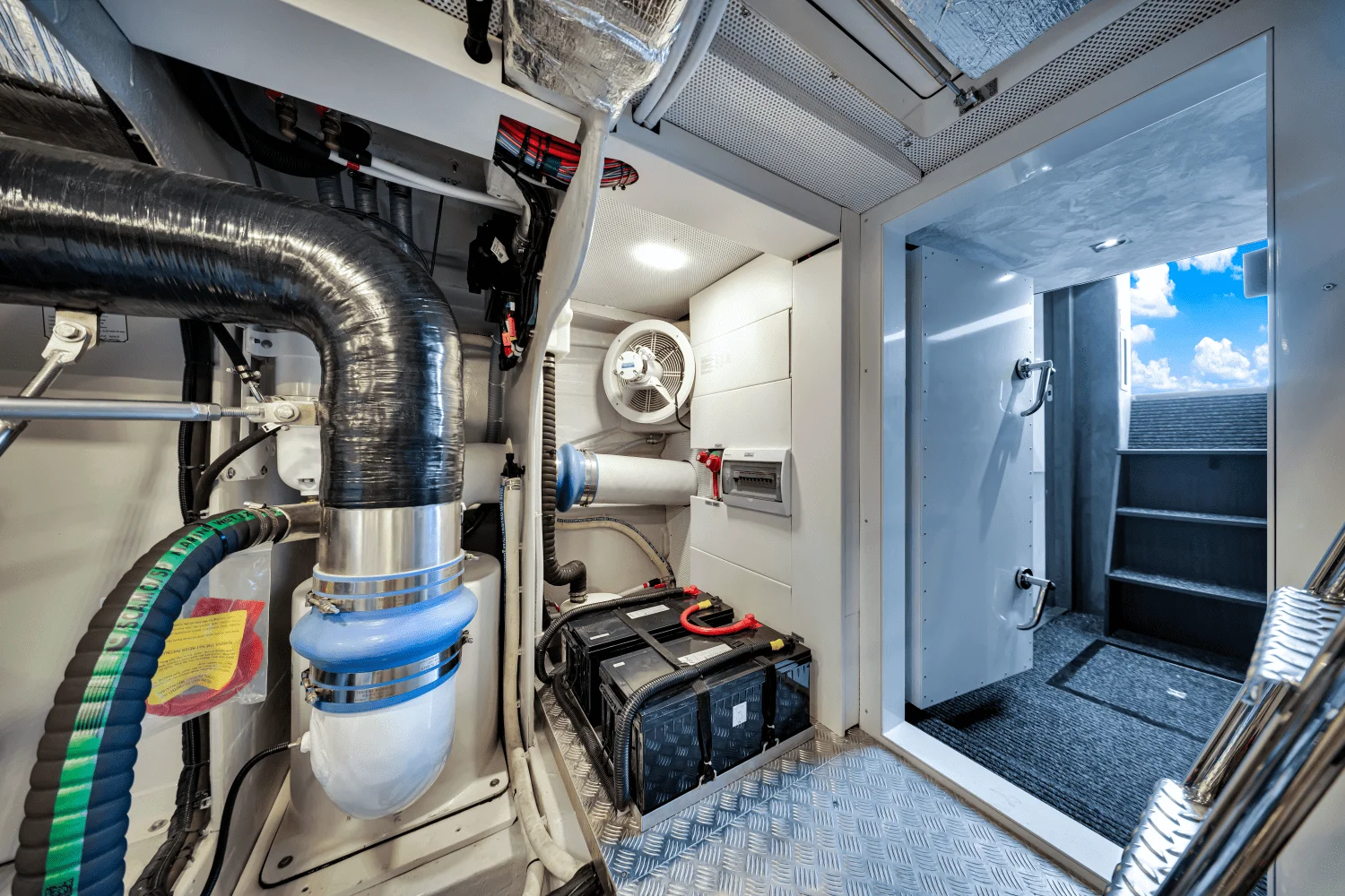 2025 Galeon 560 FLY Image Thumbnail #47