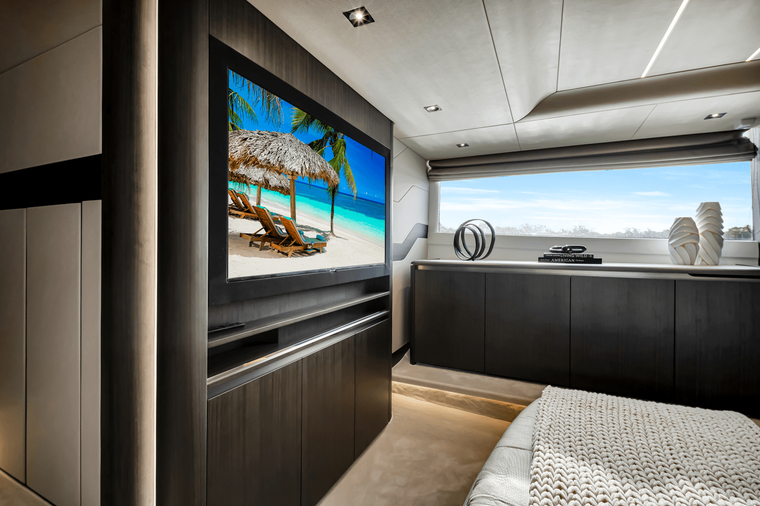 2025 Galeon 560 FLY Image Thumbnail #80