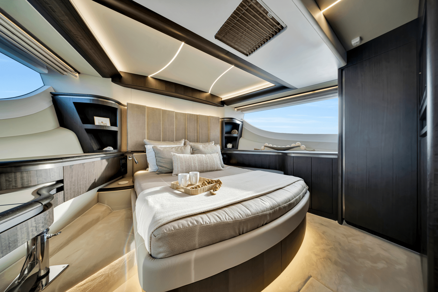 2025 Galeon 560 FLY Image Thumbnail #69