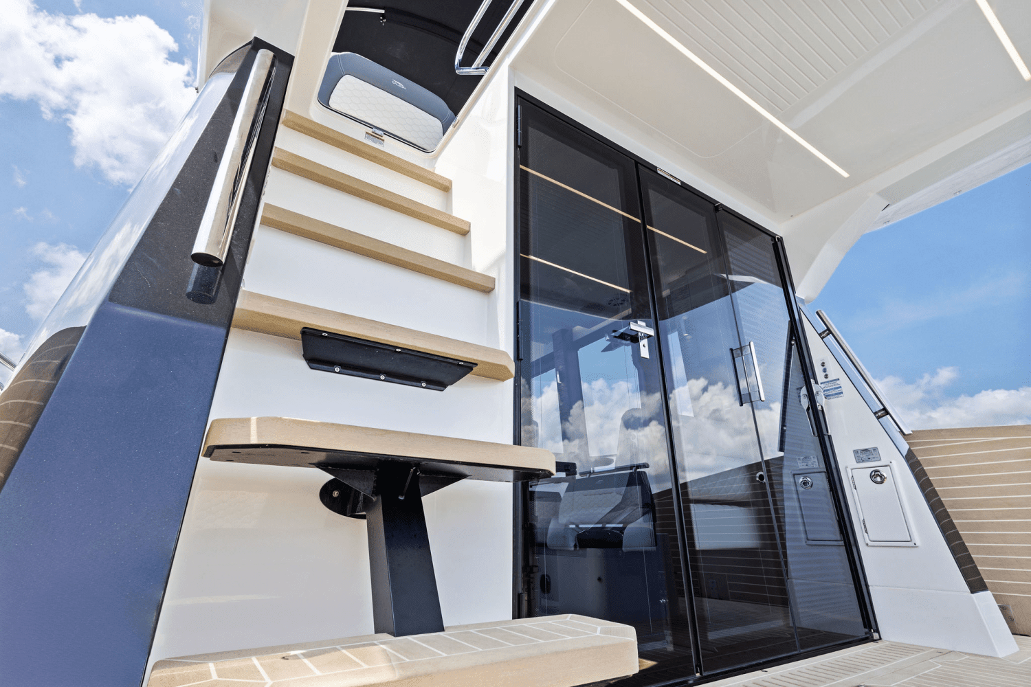 2025 Galeon 400 FLY Image Thumbnail #32