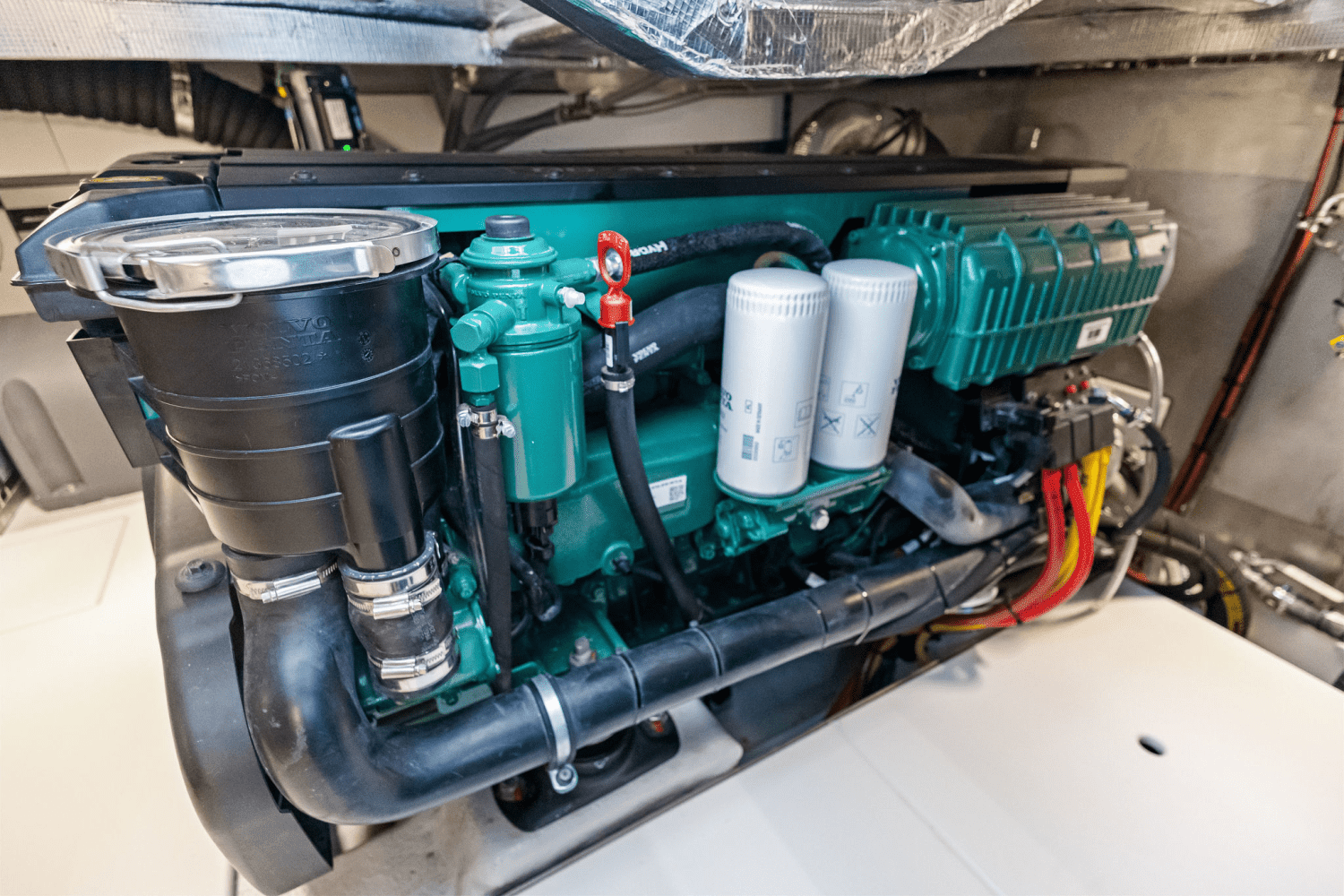 2025 Galeon 400 FLY Image Thumbnail #3