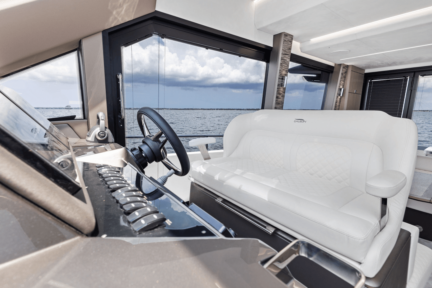 2025 Galeon 400 FLY Image Thumbnail #57