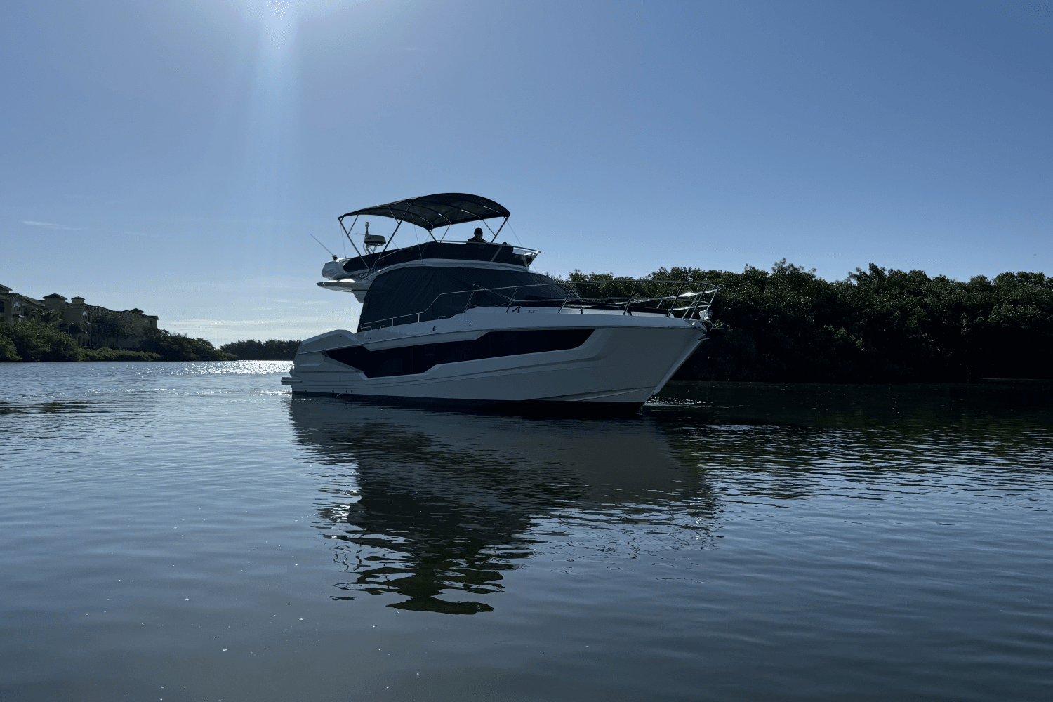 2025 Galeon 400 FLY Image Thumbnail #12