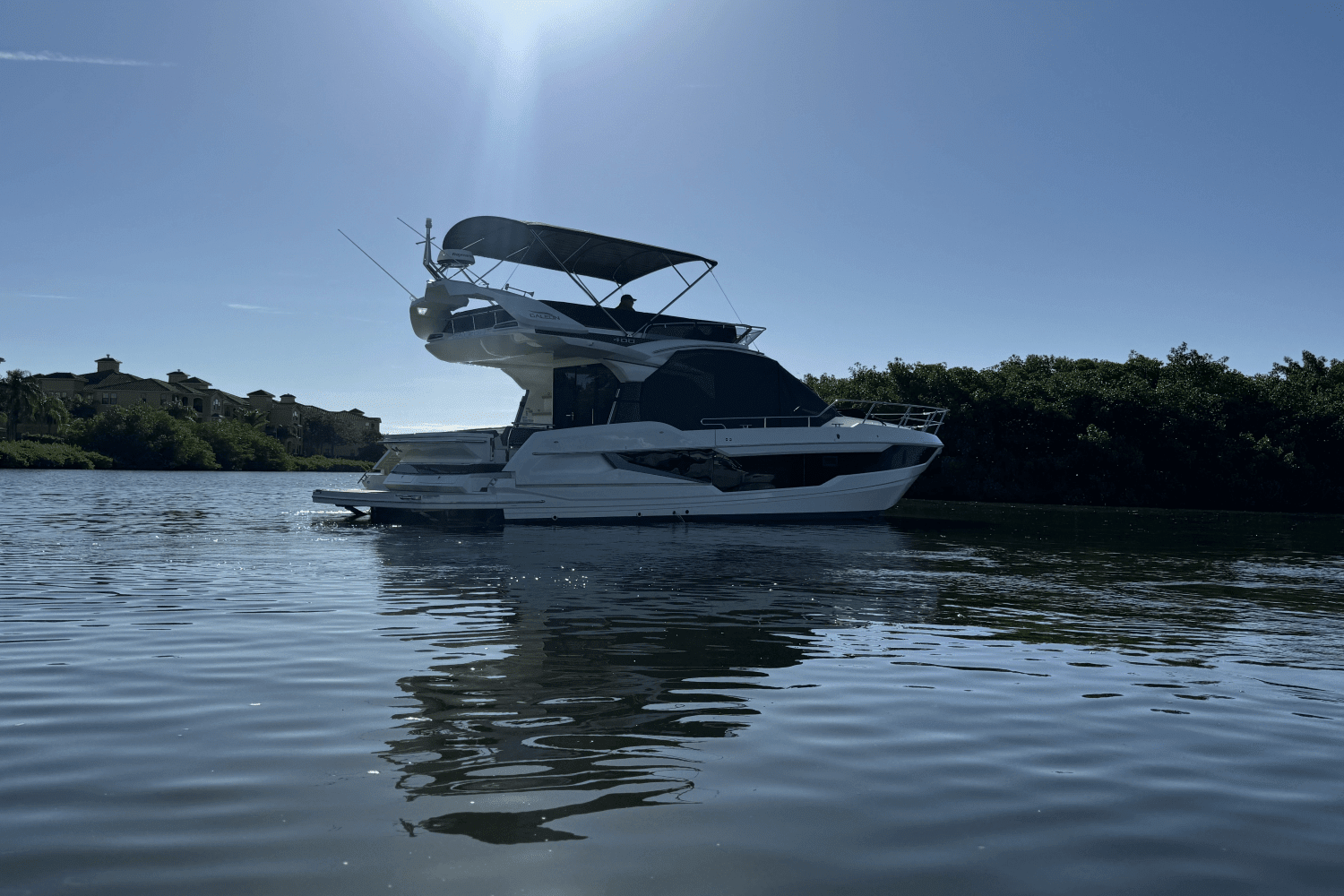 2025 Galeon 400 FLY Image Thumbnail #10