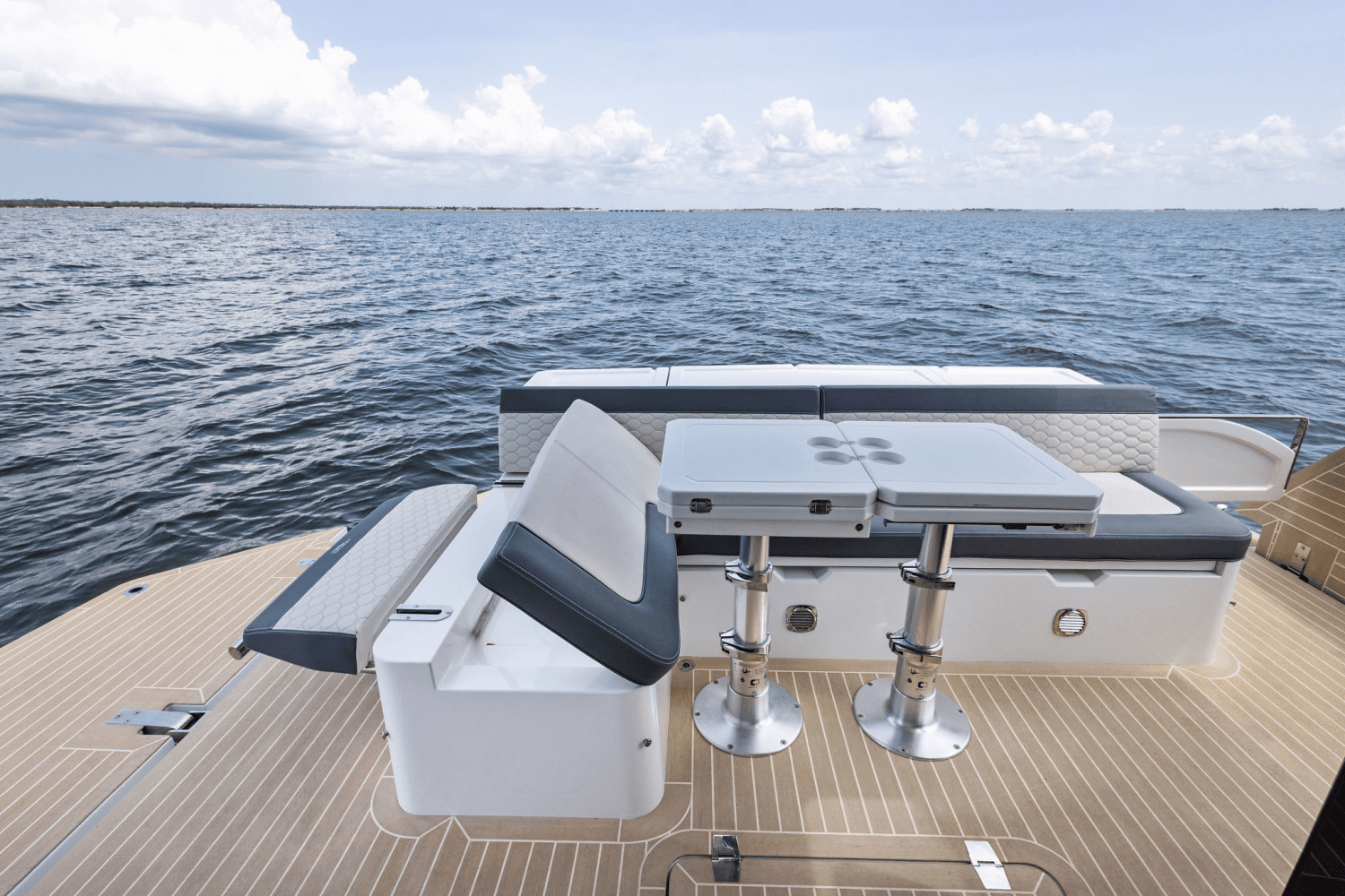 2025 Galeon 400 FLY Image Thumbnail #42