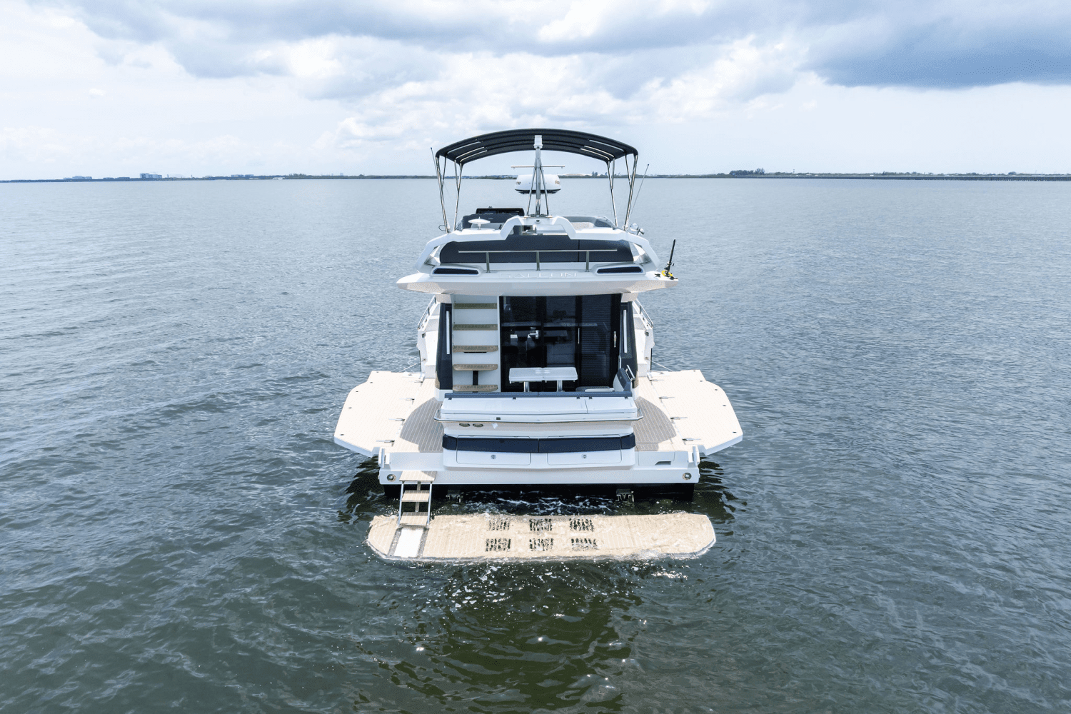 2025 Galeon 400 FLY Image Thumbnail #20
