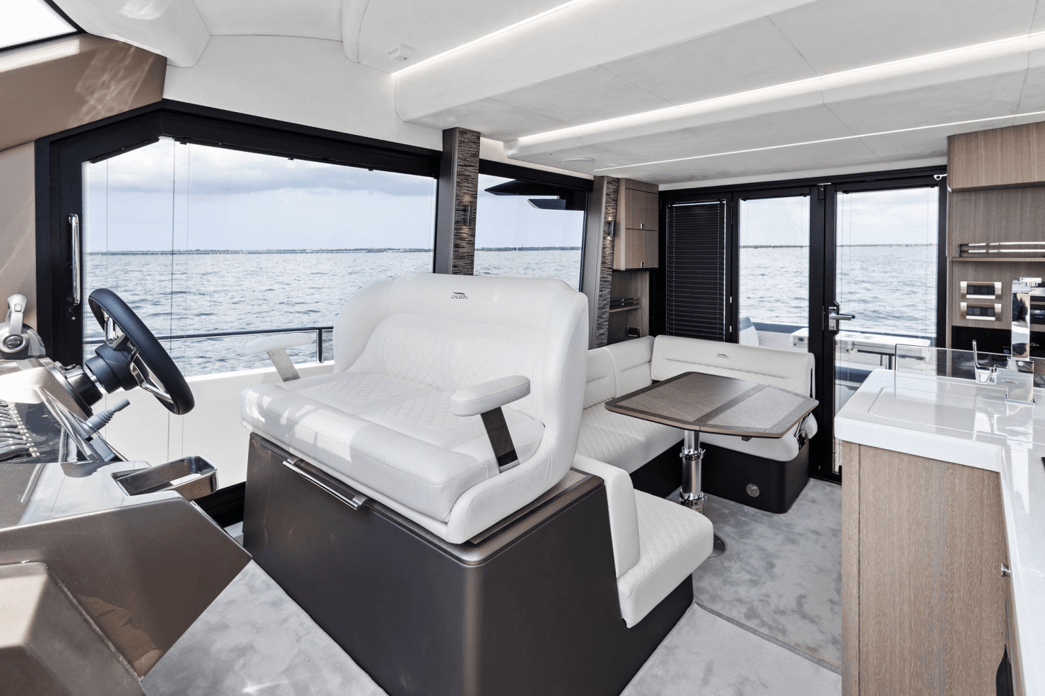 2025 Galeon 400 FLY Image Thumbnail #53
