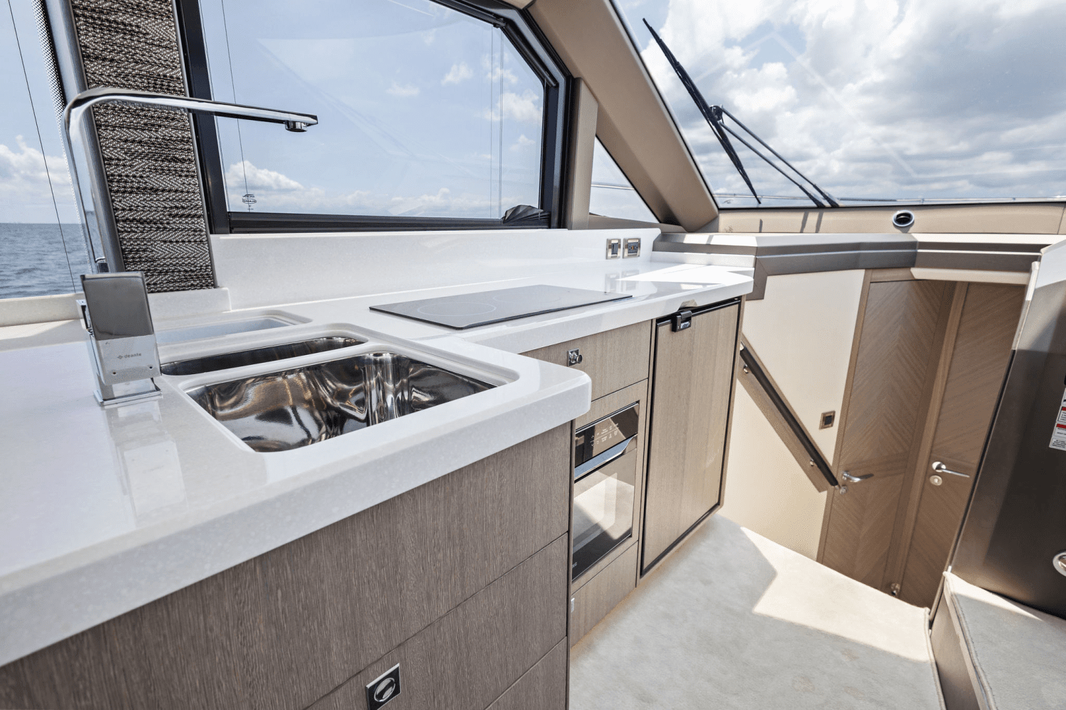 2025 Galeon 400 FLY Image Thumbnail #67