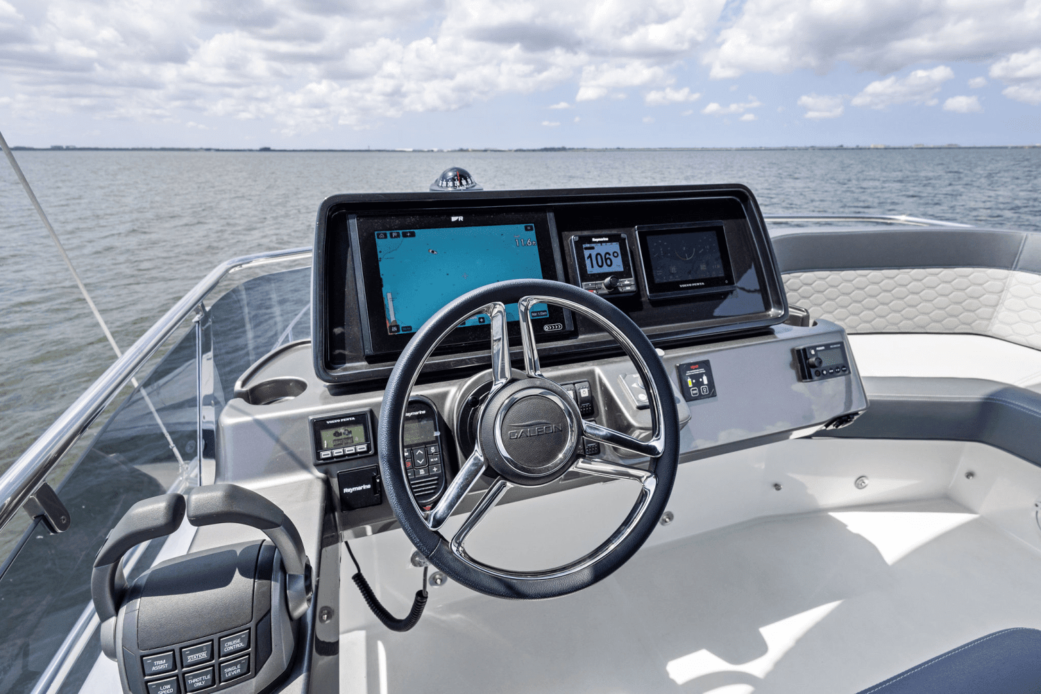 2025 Galeon 400 FLY Image Thumbnail #23
