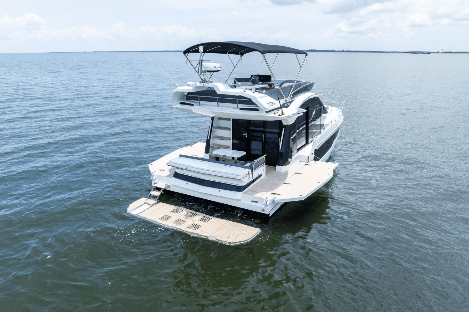 2025 Galeon 400 FLY Image Thumbnail #38