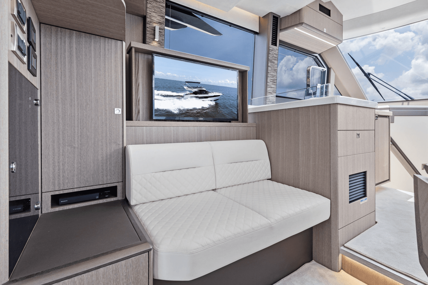 2025 Galeon 400 FLY Image Thumbnail #70