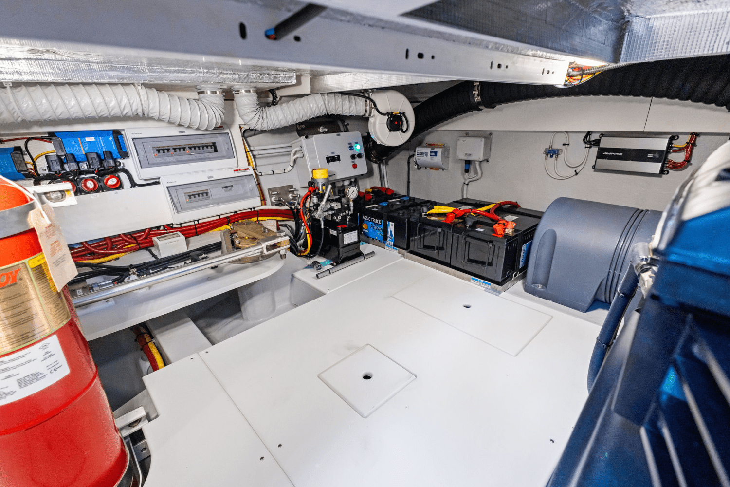 2025 Galeon 400 FLY Image Thumbnail #1