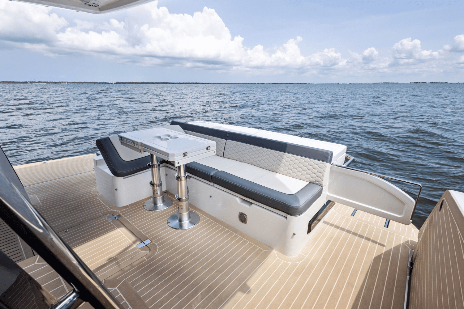 2025 Galeon 400 FLY Image Thumbnail #41