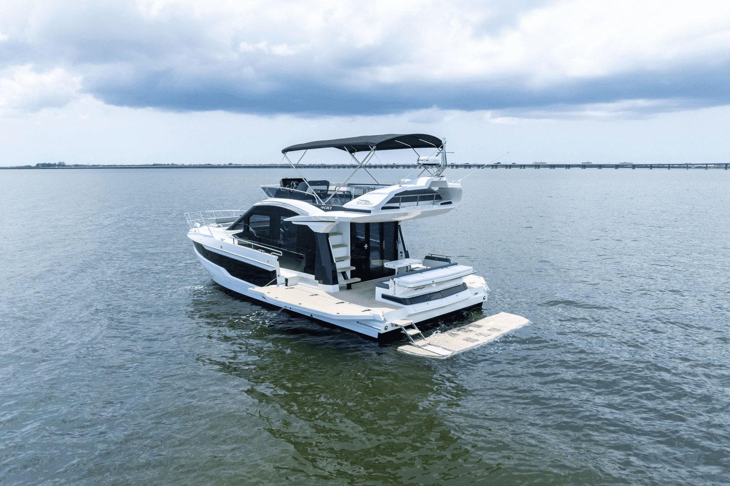 2025 Galeon 400 FLY Image Thumbnail #40