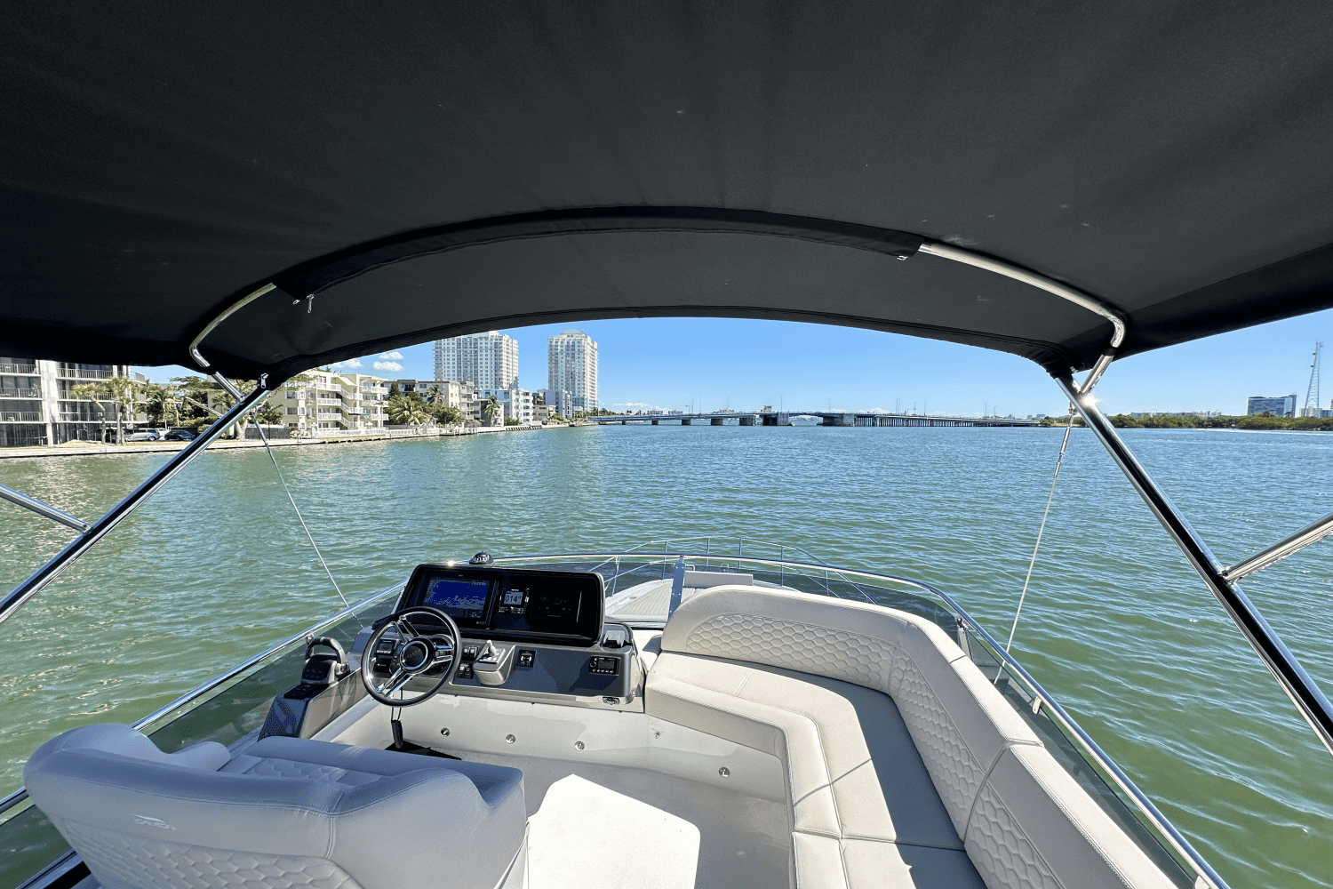 2024 Galeon 400 FLY Image Thumbnail #30