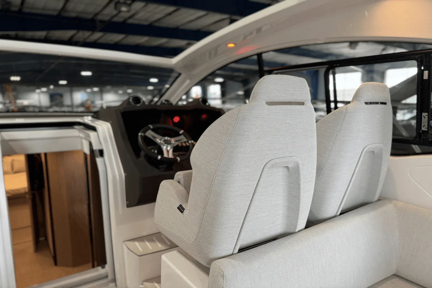 2025 Azimut ATLANTIS 45 Image Thumbnail #11