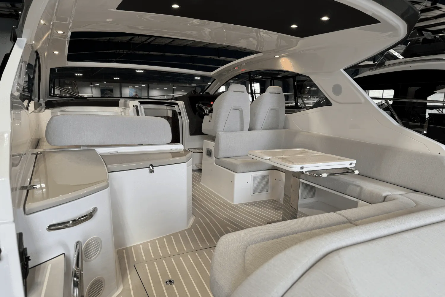 2025 Azimut ATLANTIS 45 Image Thumbnail #4