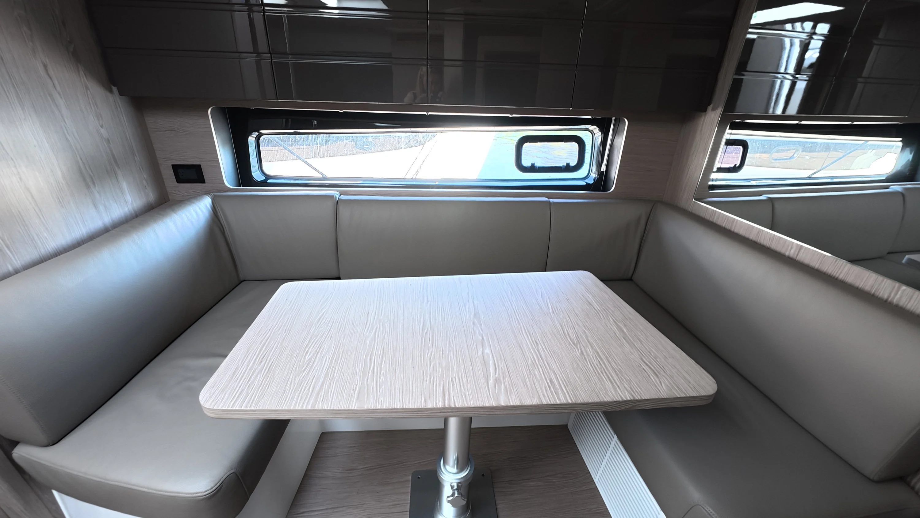 2025 Azimut ATLANTIS 45 Image Thumbnail #60