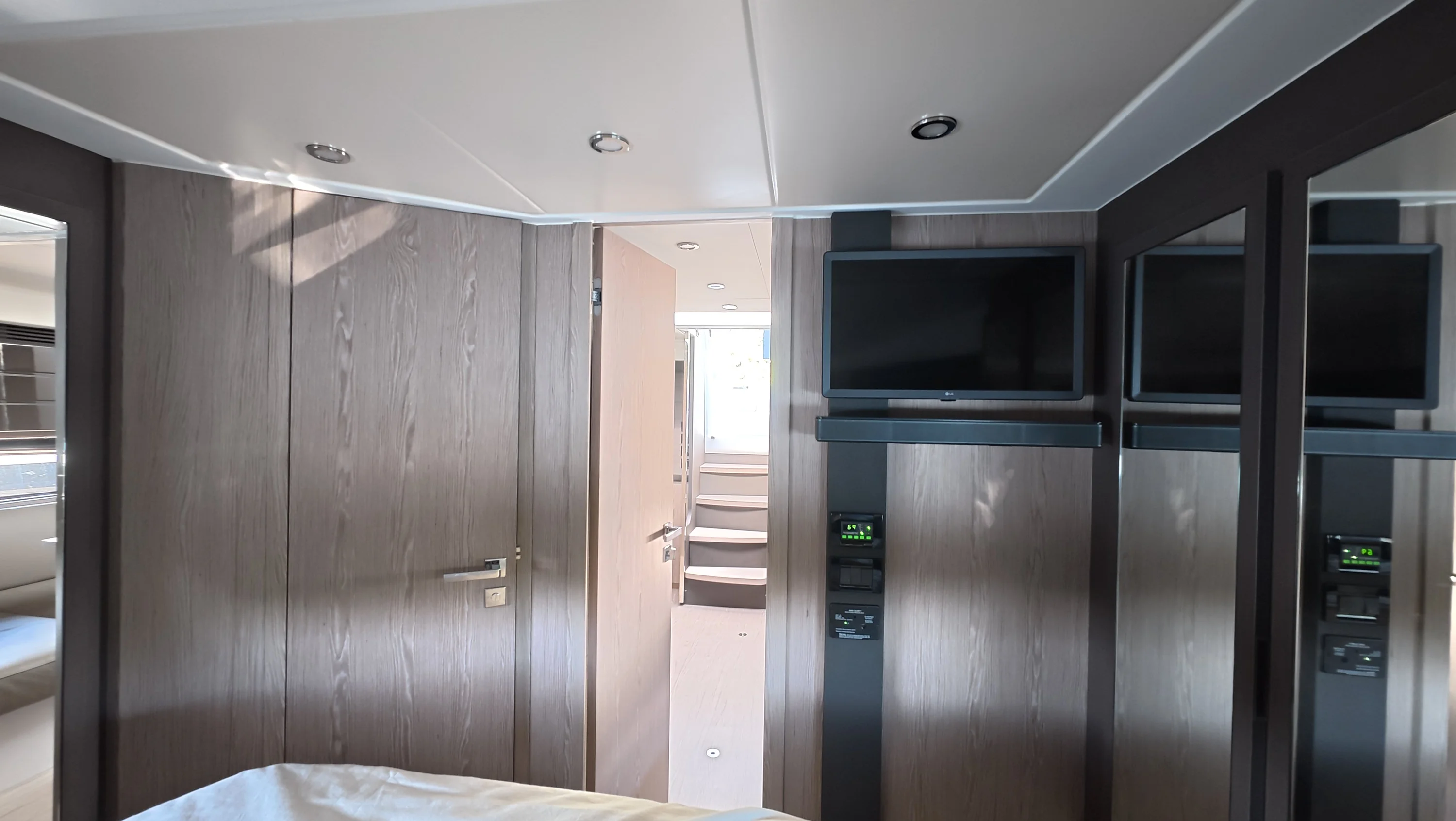 2025 Azimut ATLANTIS 45 Image Thumbnail #64