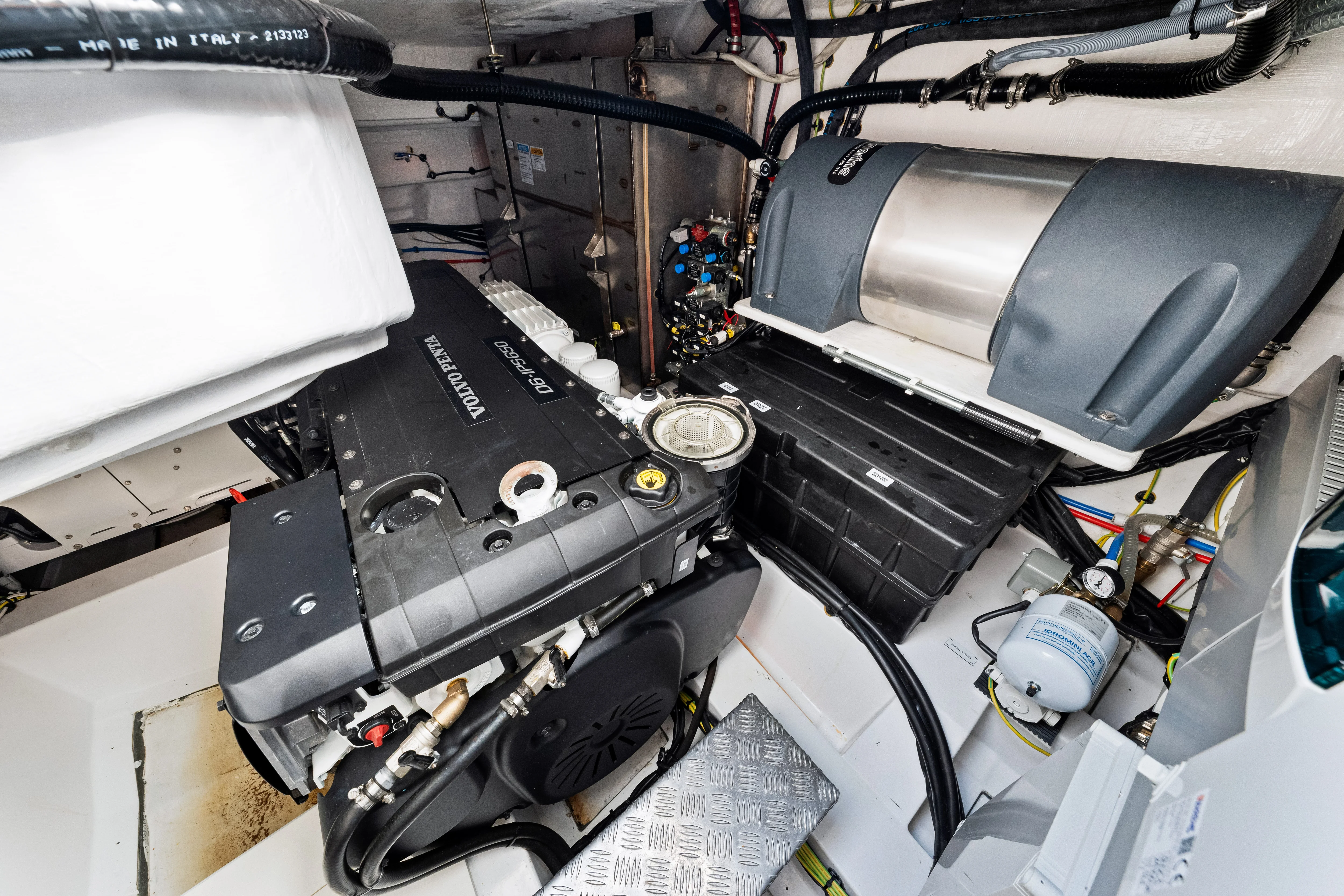 2025 Azimut ATLANTIS 45 Image Thumbnail #58