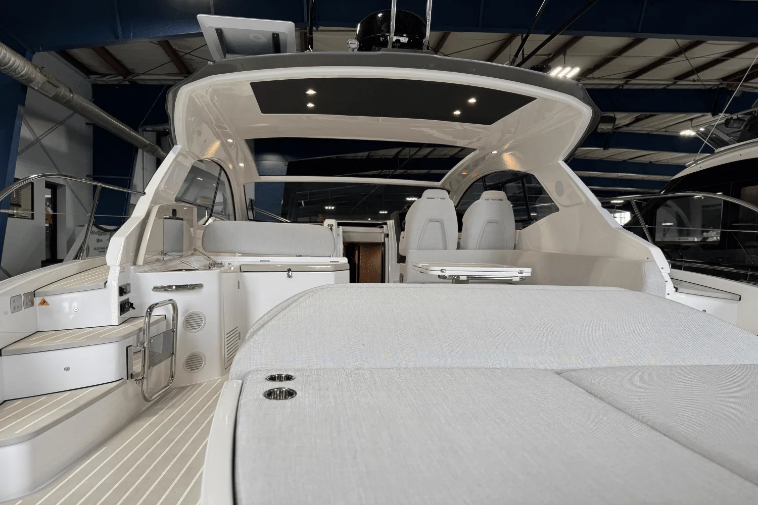 2025 Azimut ATLANTIS 45 Image Thumbnail #3