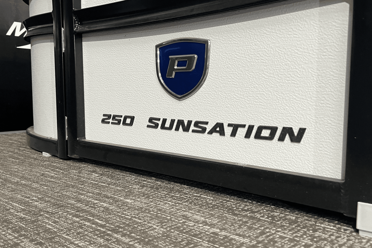 2023 Premier 250 Sunsation Image Thumbnail #2