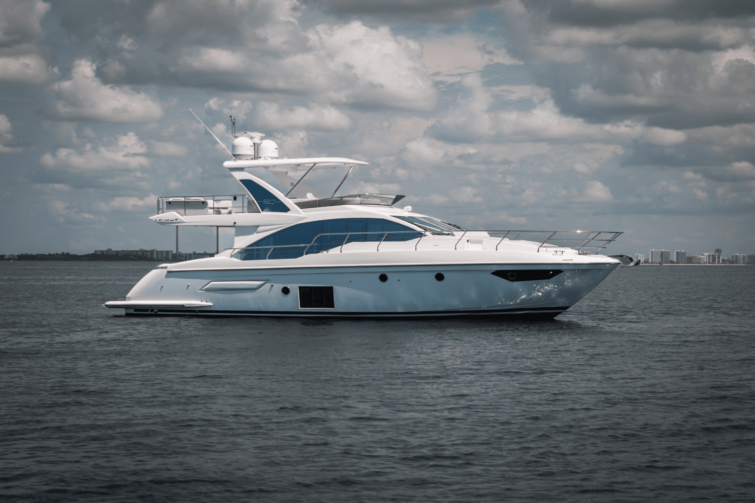 2025 Azimut AZ50-FLY Image Thumbnail #1