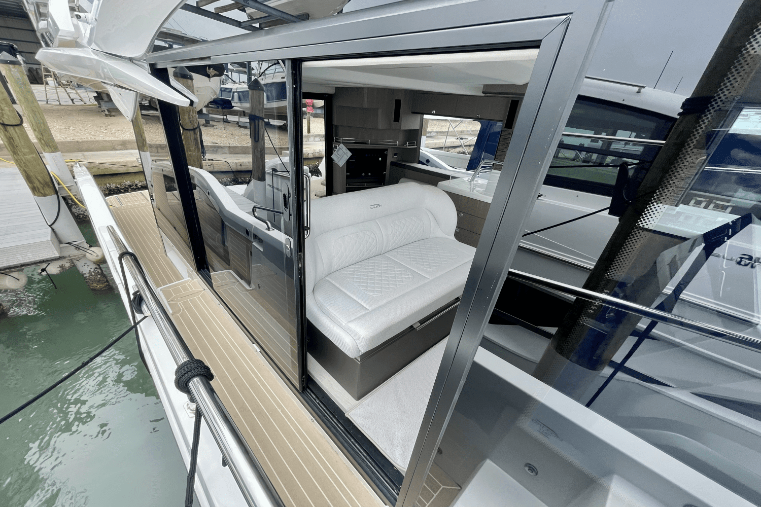 2025 Galeon 440 FLY Image Thumbnail #29