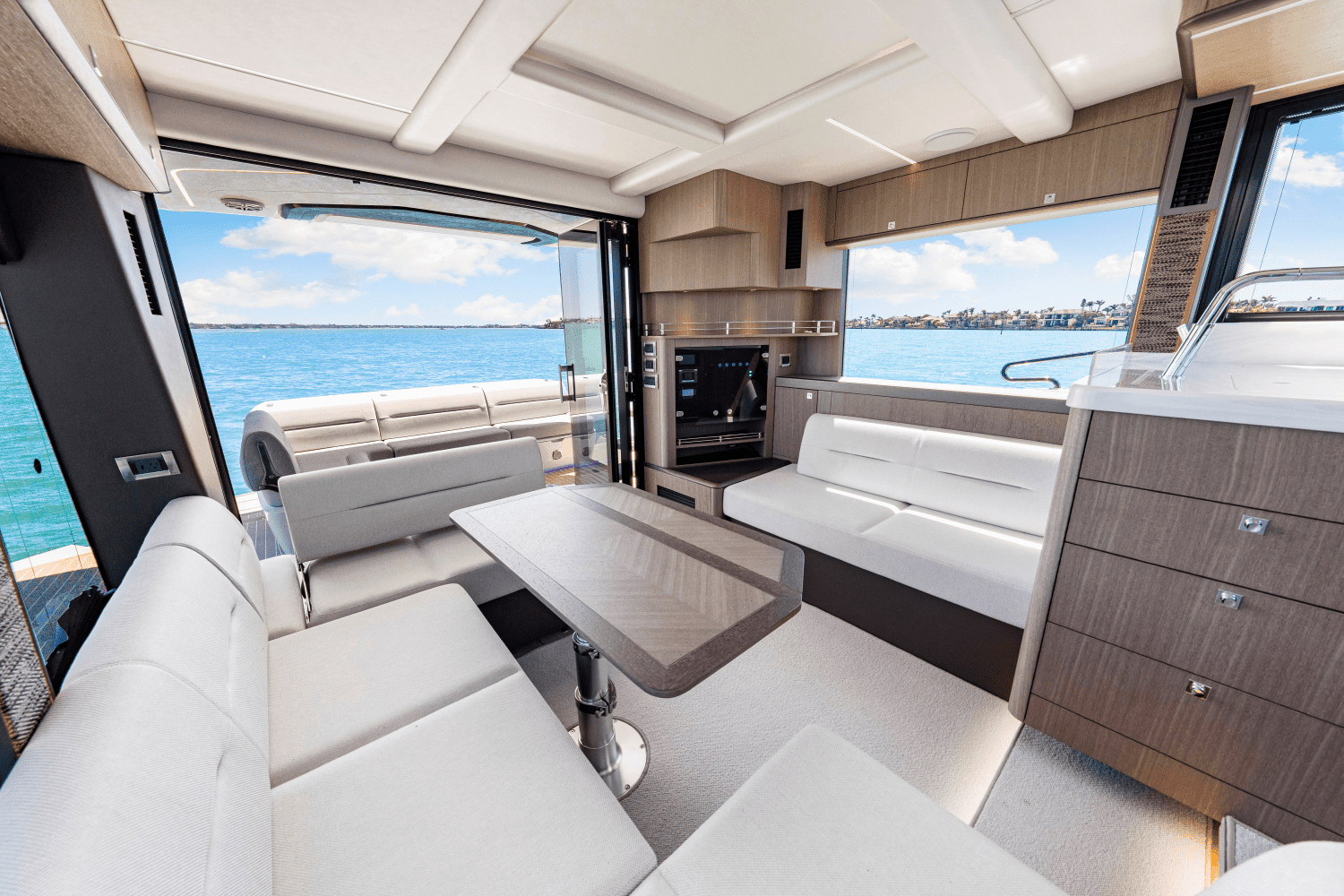 2025 Galeon 440 FLY Image Thumbnail #66