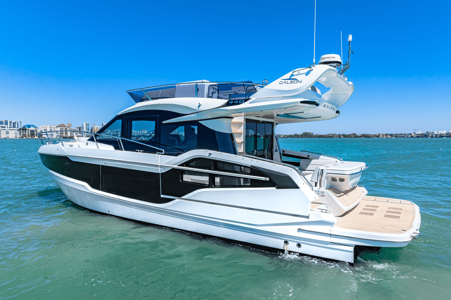 2025 Galeon 440 FLY Image Thumbnail #6