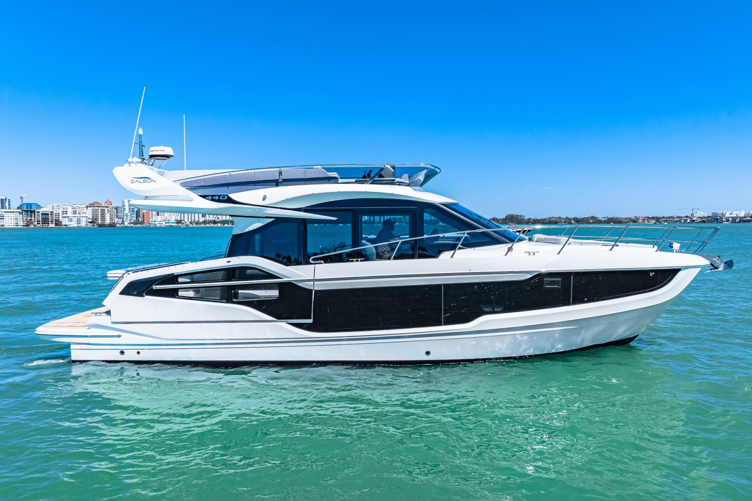 2025 Galeon 440 FLY Image Thumbnail #0