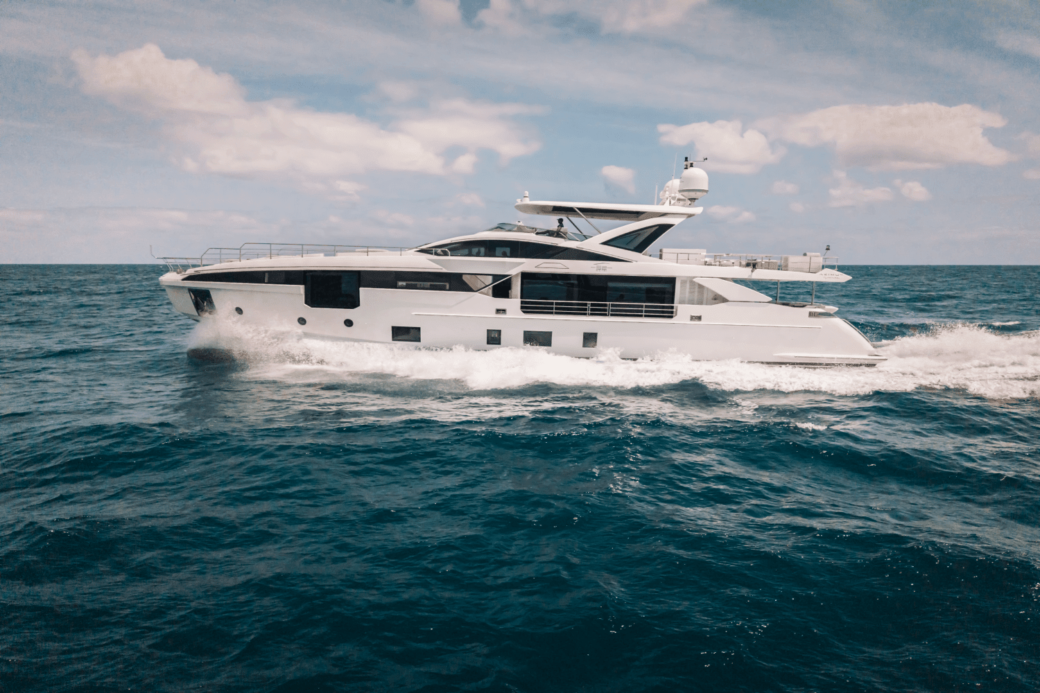2025 Azimut Grande 32M Image Thumbnail #8