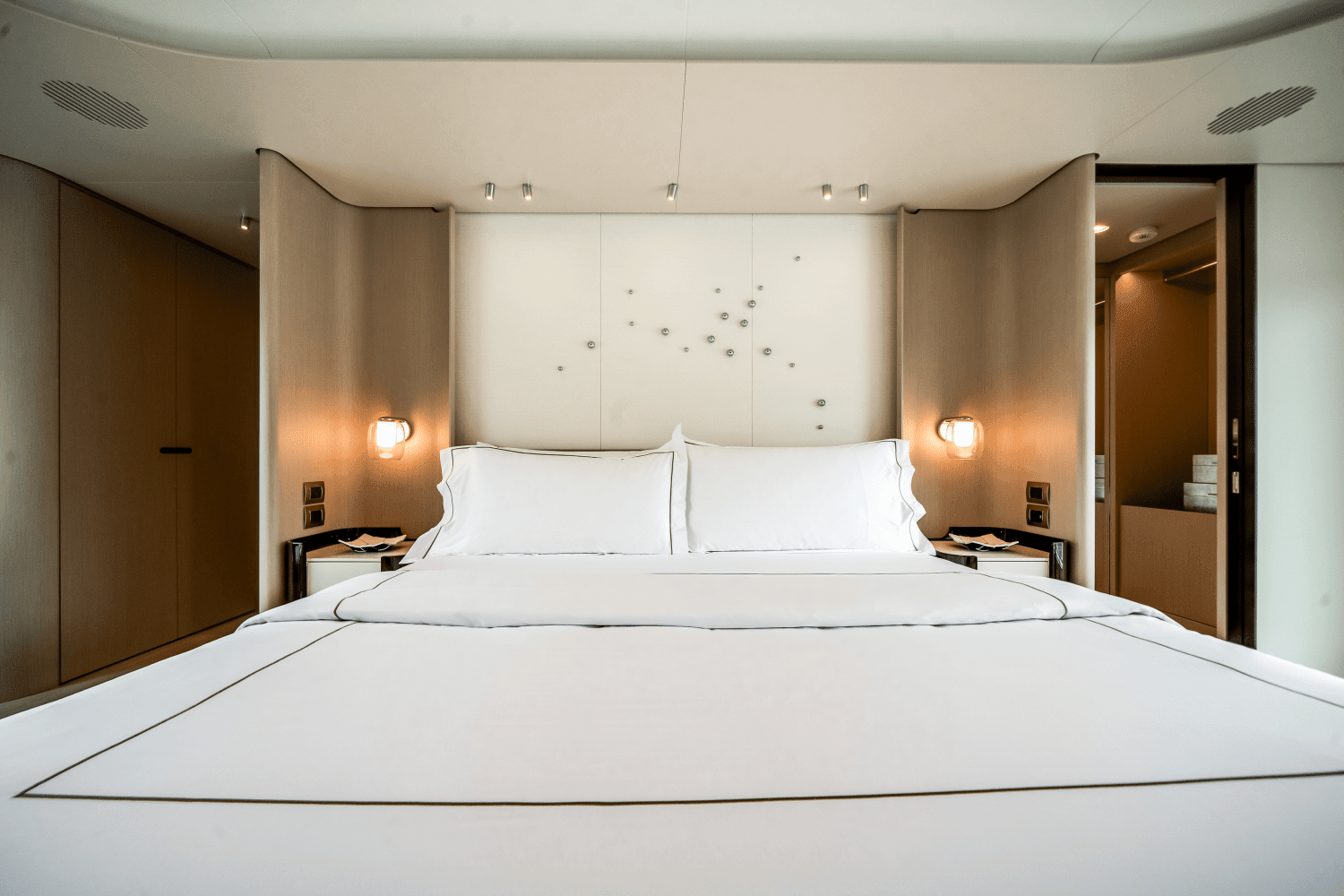 2025 Azimut Grande 32M Image Thumbnail #39